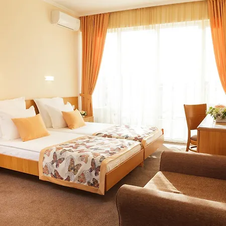 Wela Hotel 4*