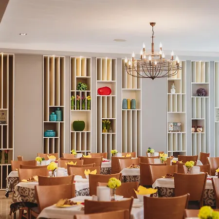 Wela Hotel Słoneczny Brzeg