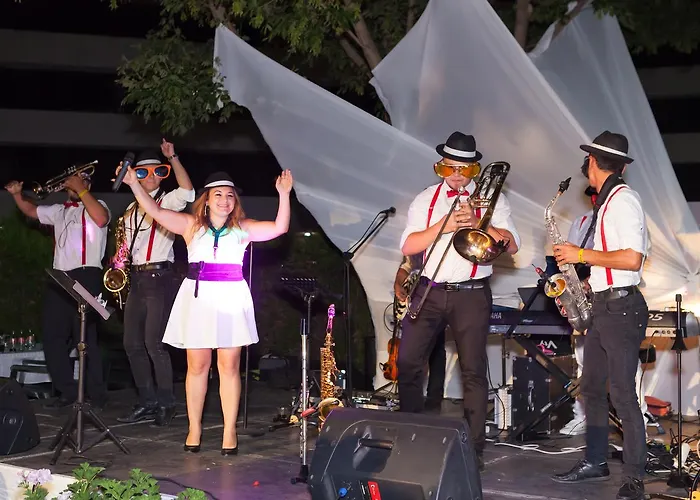 Wela Σάνι Μπιτς